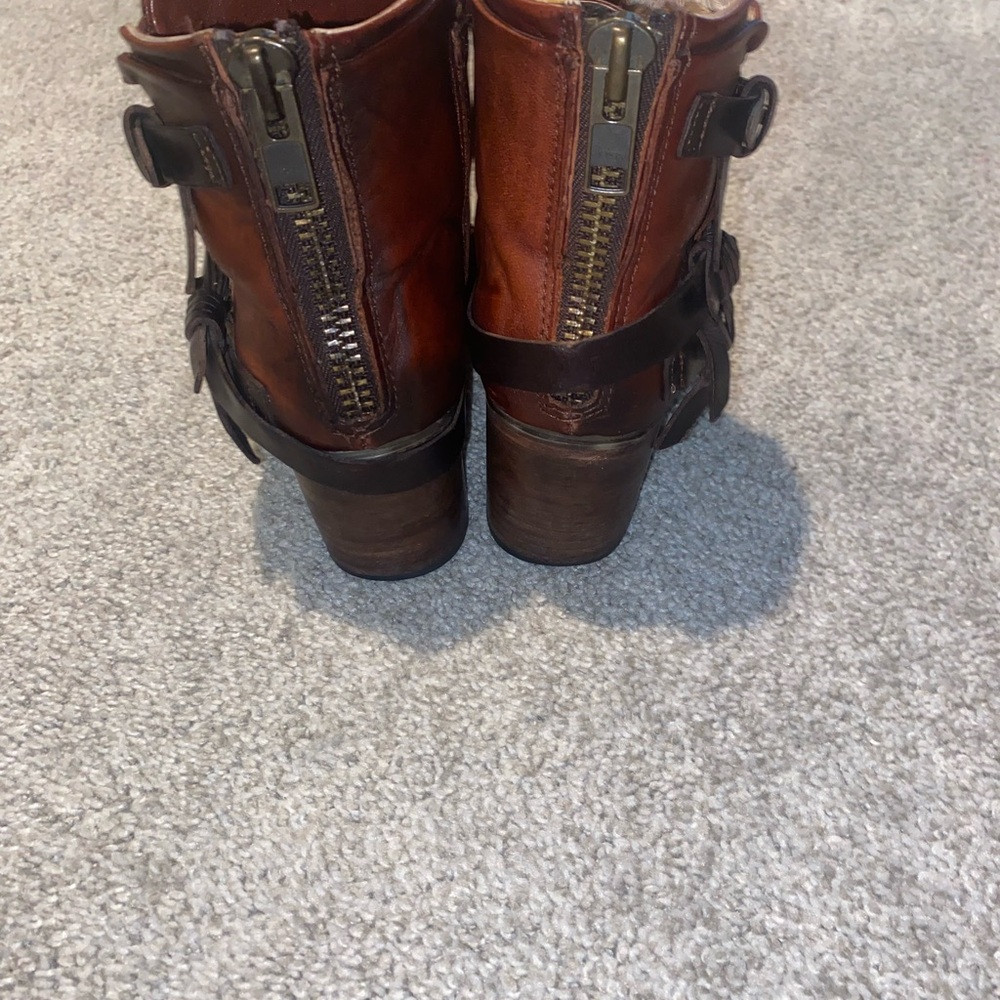 Freebird FB-Circe Ankle Boots - Picture 7 of 16